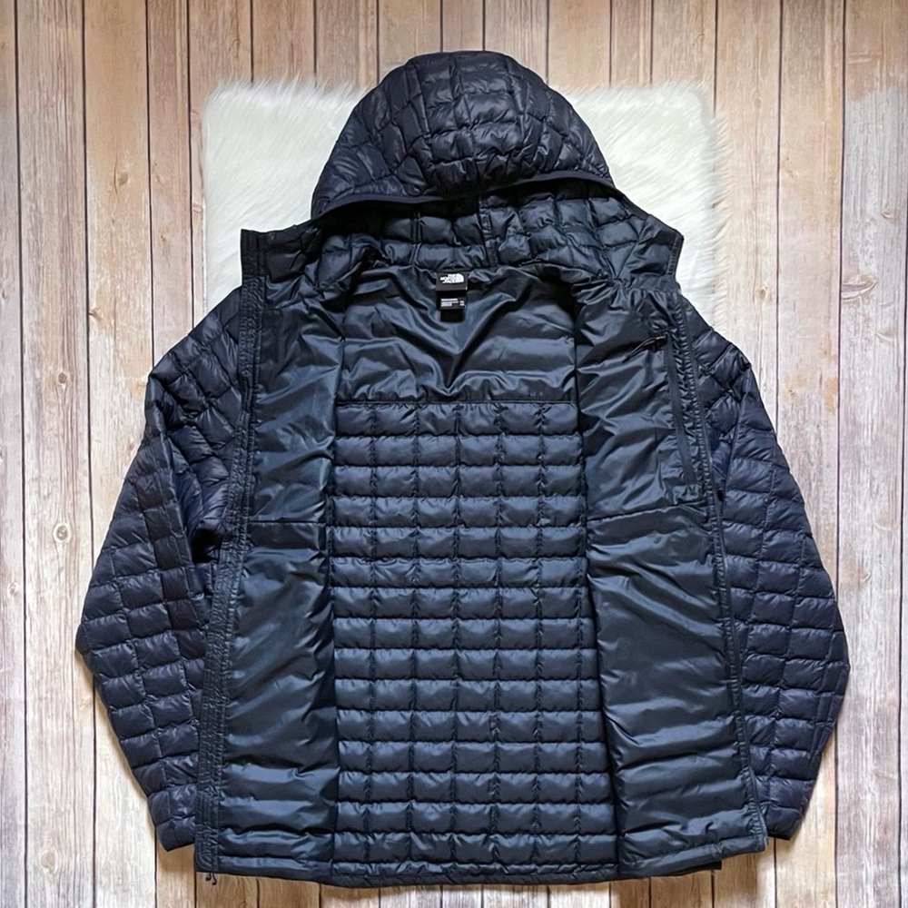 The North Face Men’s ThermoBall Eco Hoodie Jacket In Urban Navy Matte - Picture 5 of 9